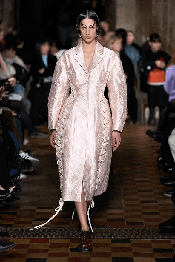 Simone Rocha Fall Winter 2024 London Fashion Week menswear womenswear crocs collaboration runway show