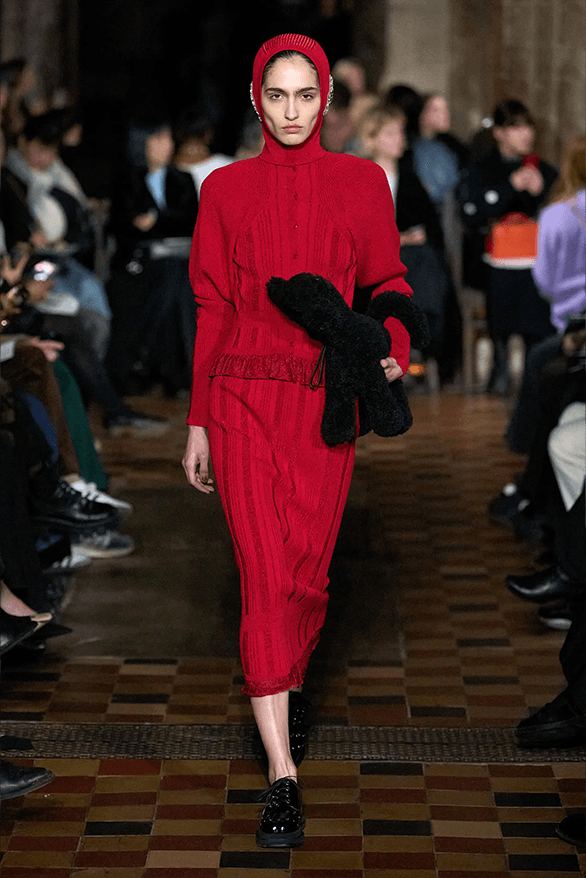 Simone Rocha Fall Winter 2024 London Fashion Week menswear womenswear crocs collaboration runway show