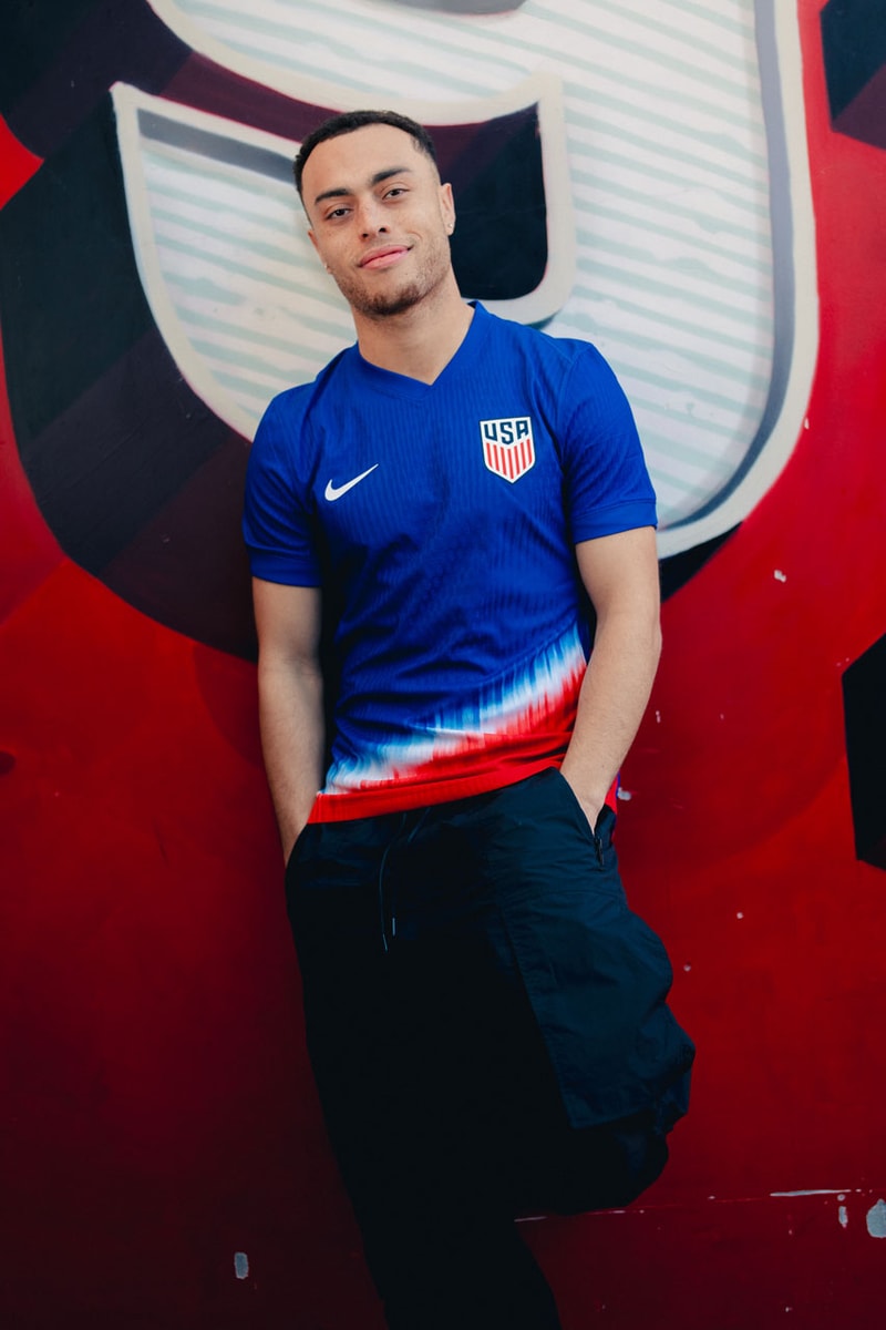 Men's Nike USMNT 2023 VW Pre-Match Red Top - Official U.S. Soccer