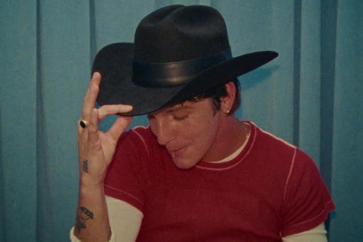 Role Model Reveals Cameo-Driven "Look At That Woman" Visual