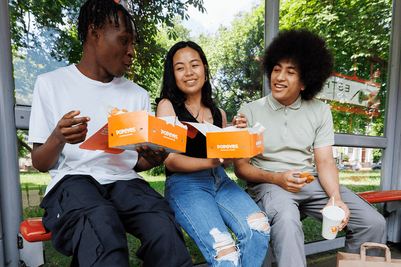POPEYES UK Louisiana BBQ Sandwich Saucin Wings fried chicken menu