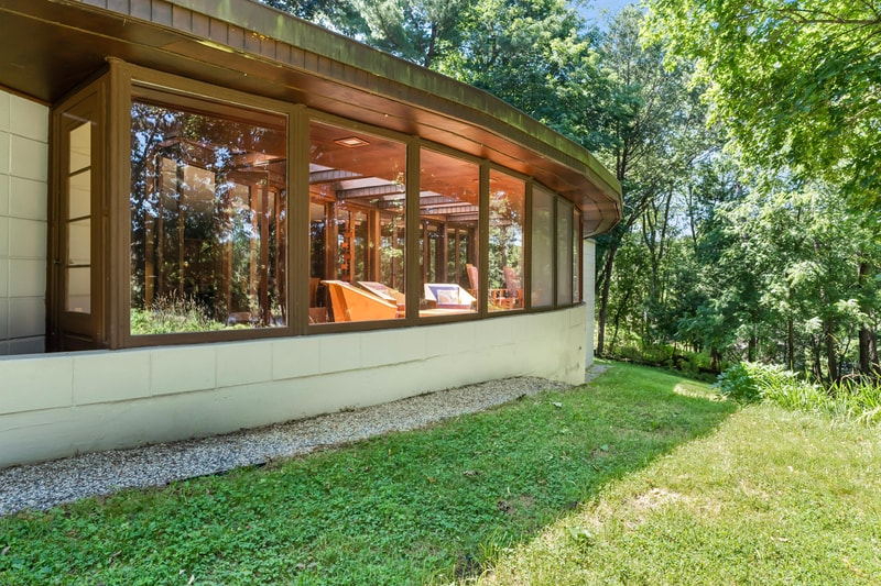 Listings: Frank Lloyd Wright’s Winn House Is Selling for $1.85 Million USD