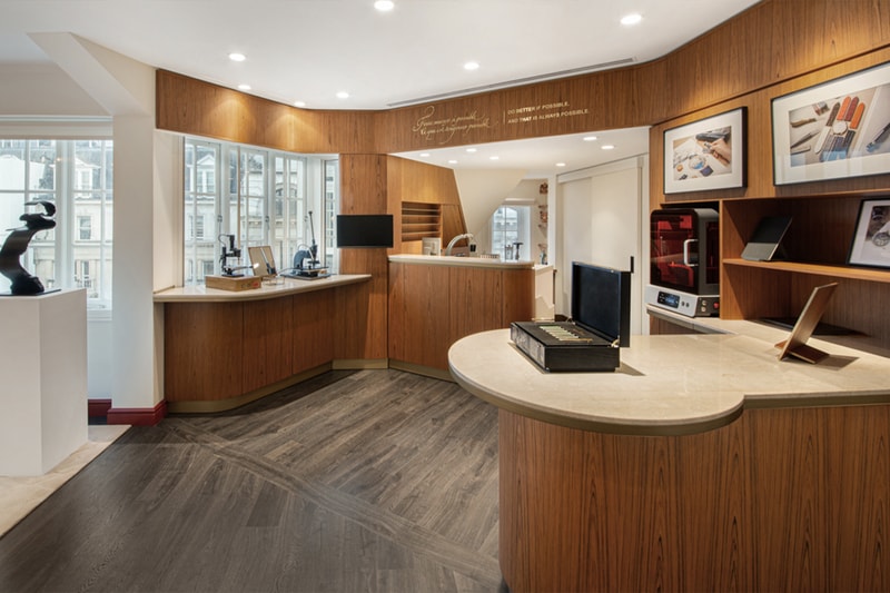 Vacheron Constantin Club 1755 London mayfair Old Bond Street Opening Info Nick Hornby 'Geometry of Time'