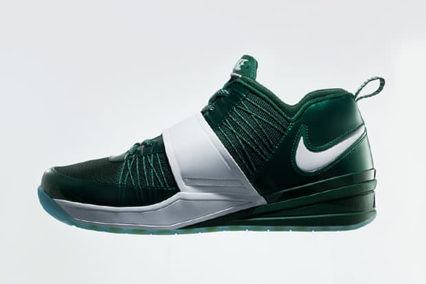Nike Launches Darrelle Revis� New Signature Shoe The Nike Launches Darrelle Revis� New Signature Shoe The
