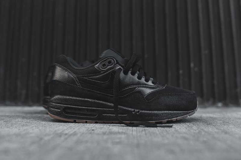 womens air max 1 yours