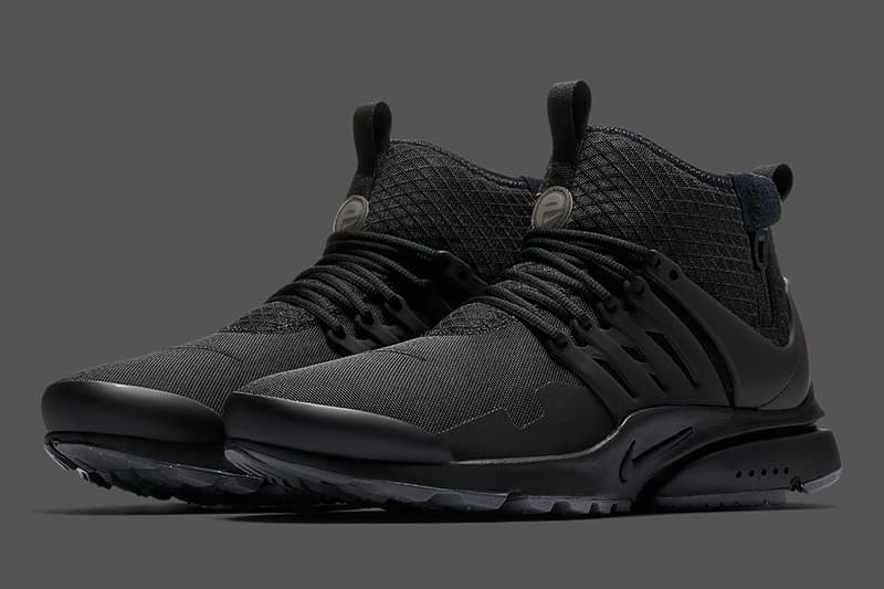 triple black nike air presto