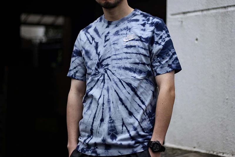nike tie dye foundation hoodie