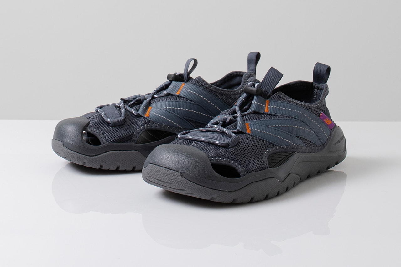 New Balance Korea CRVCOVE SD4205 Sneaker Sandal HYPEBEAST