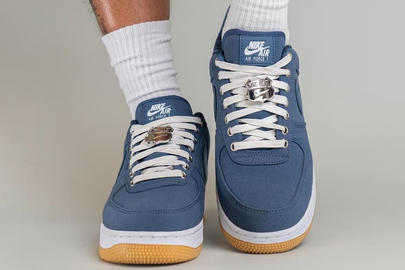 nike air athletics west