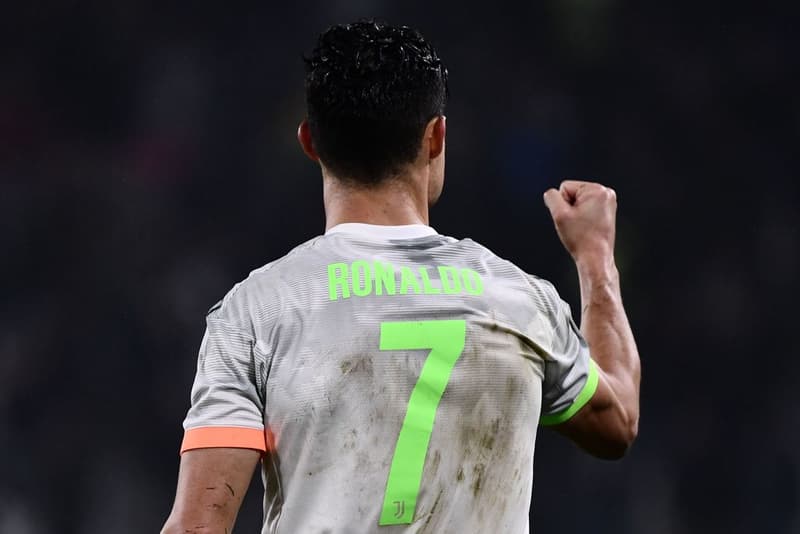 Palace x Juventus x adidas : la collection dévoilée lors ...