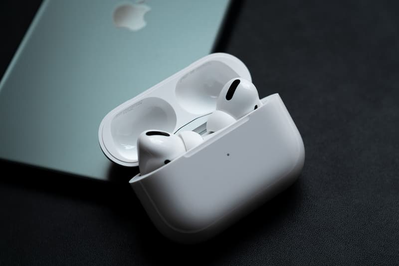 Closer Look at Apple Airpods Pro's New Features | HYPEBAE