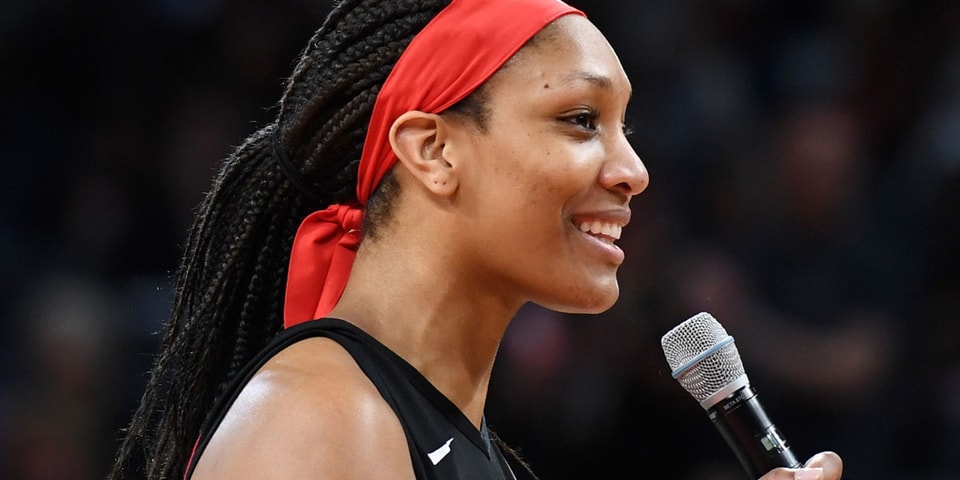 How many wnba teams are there image