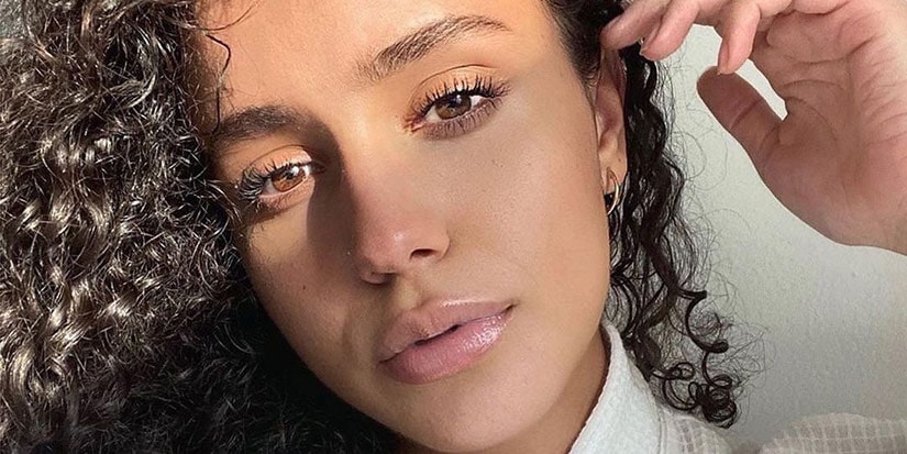 Makeup Looks 2021 Tiktok | TikTok's New Makeup Trend Is Fake Dark Circles | HYPEBAE...  How to Wear Pantone's 2021 Color of the Year ...
 |Makeup Looks 2021 Tiktok