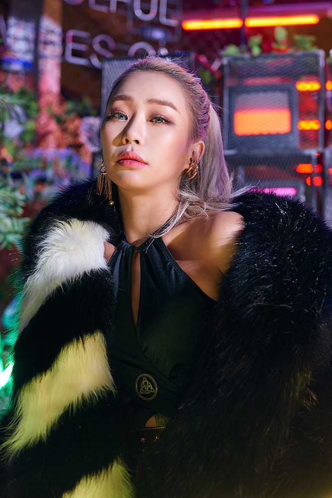 K-POP Star Hyolyn's Interview for Kia Soul | HYPEBEAST