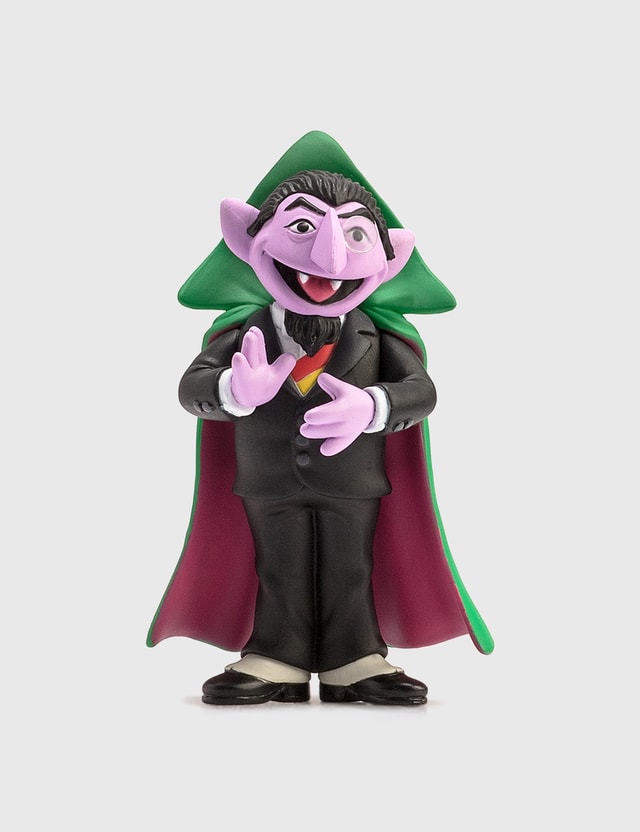 Medicom Toy - UDF Sesame Street Series 2: Count Von Count | HBX