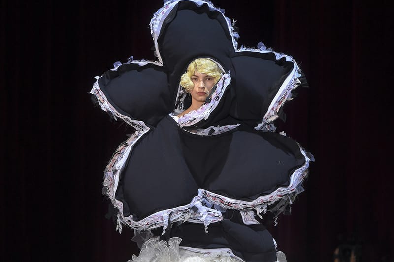 All the Looks From COMME des GARÇONS' FW18 Show | Hypebae