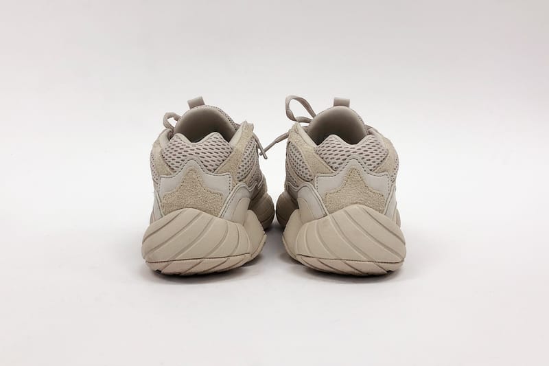 hypebaekicks Review: YEEZY Desert Rat 500 Blush | Hypebae