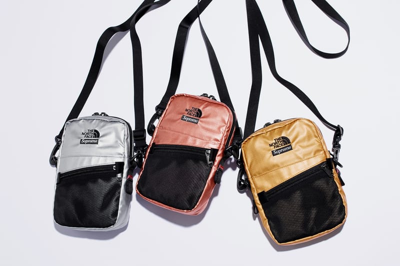 ノースフェイス supreme  バックパック 2018 Supreme The North Face Expedition Backpack Black FW18 (Supreme