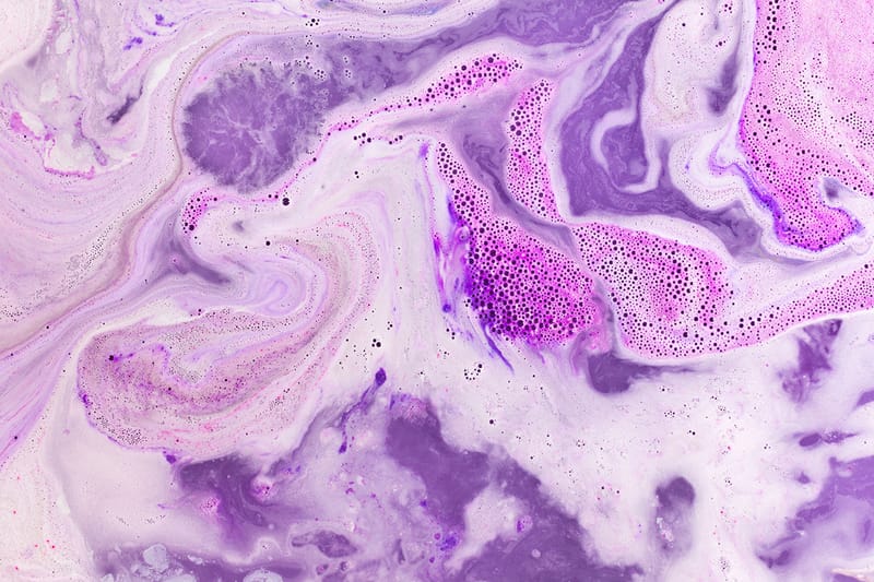 video of a bath bomb