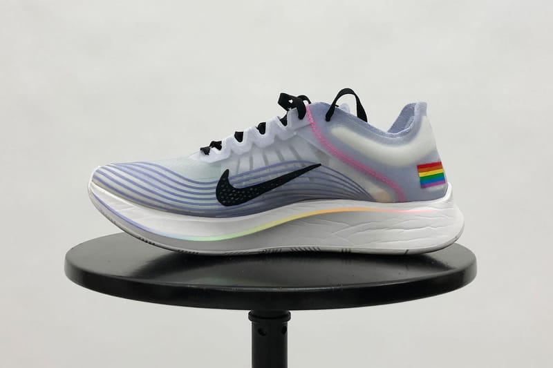 スニーカー NIKE ZOOM FLY BETRUE nike-zoom-fly-betrue-pride-