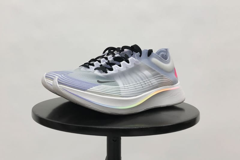 Nike zoom fly deals betrue 218