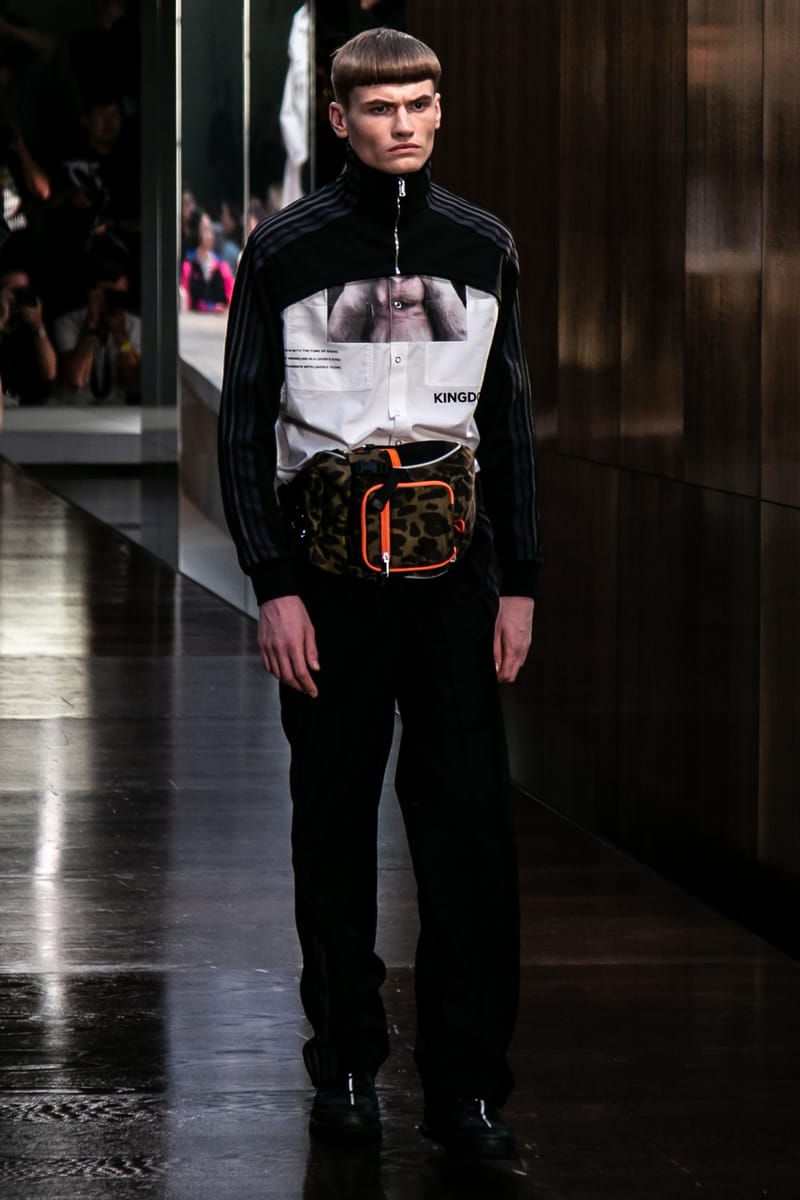 2019 SS Riccardo Tisci期　BURBERRY LONDON Riccardo Tisci Debut Burberry Runway Show Recap | Hypebae