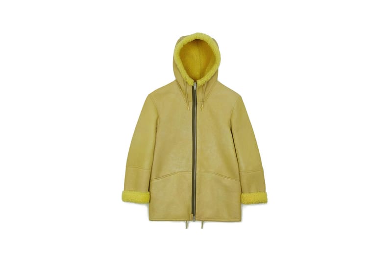 YEEZY Shearling Coats on Sale With Discount Price | Hypebae YEEZY Shearling Coats on Sale With Discount Price | Hypebae