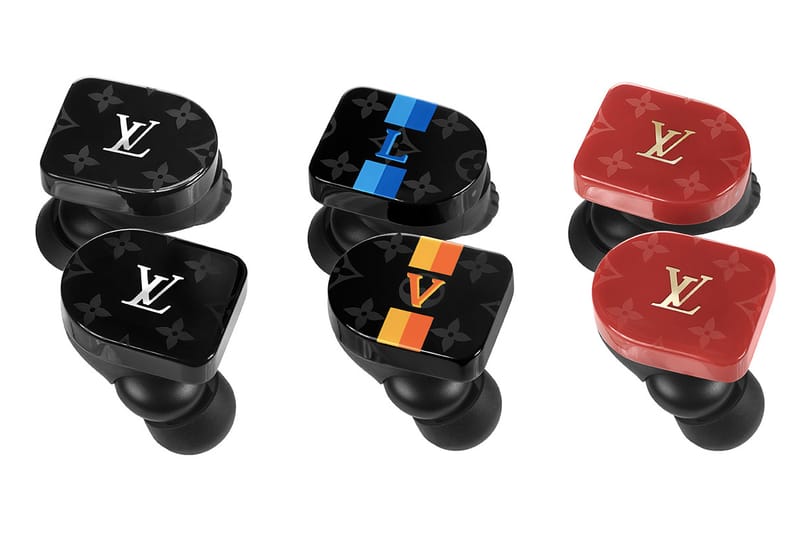 イヤホン Louis Vuitton Horizon Earphones Louis Vuitton Horizon Light-Up Earphones | Hypebeast