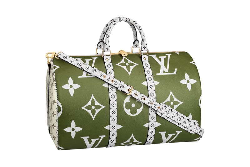 LOUIS VUITTON 幾何学模様 タンクトップ 美品 SALE‼️ Louis Vuitton Oversized Monogram Bumbag Tote Bag | Hypebae