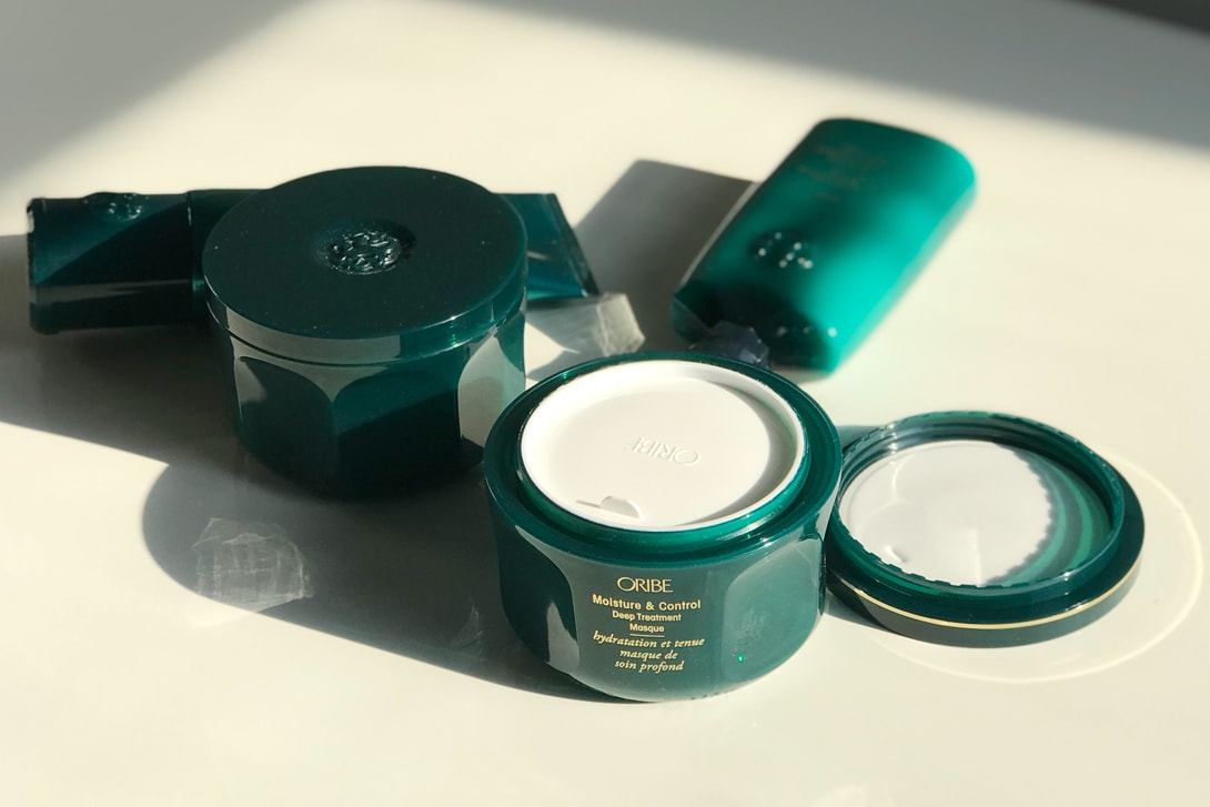 Oribe Texture Powder Oribe Highly Textured Hair Products Review | Hypebae
