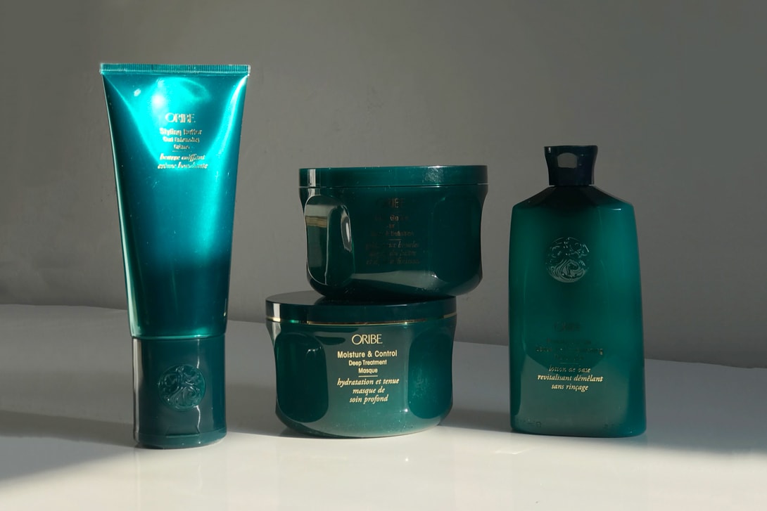 Oribe Texture Powder Oribe Highly Textured Hair Products Review | Hypebae