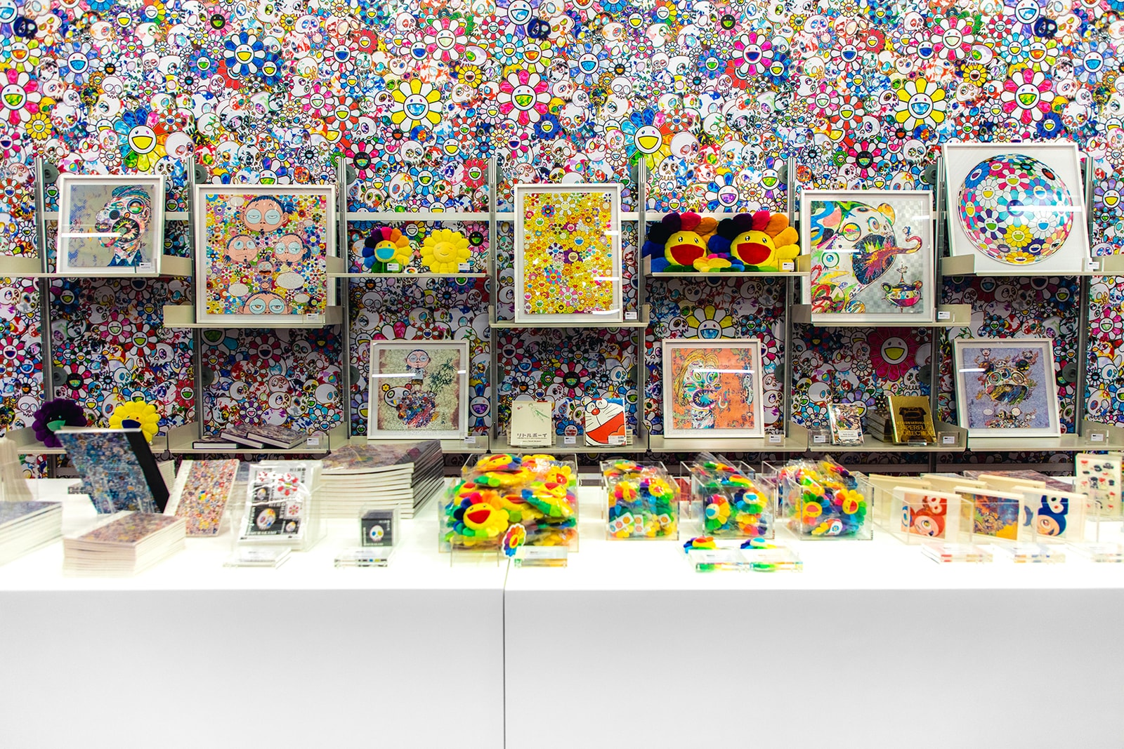 Takashi Murakami's Hong Kong Exhibit & Pop-Up Shop | Hypebae