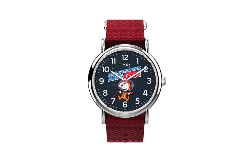 TIMEX SPACE SNOOPY WEEKENDER 赤 新品 Peanuts x Timex 'Snoopy in Space' Watch Release | Hypebae