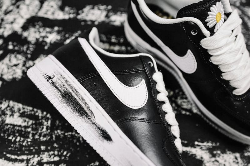G-Dragon's PEACEMINUSONE x Nike Air Force 1 07 | Hypebae