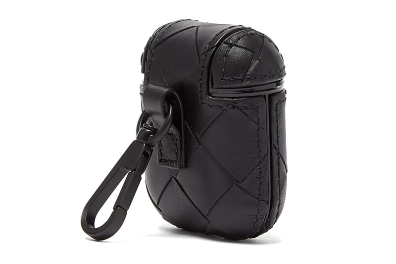 Bottega Veneta Air Podsケース Men's Cassette Airpods Case On Strap in Black | Bottega Veneta US