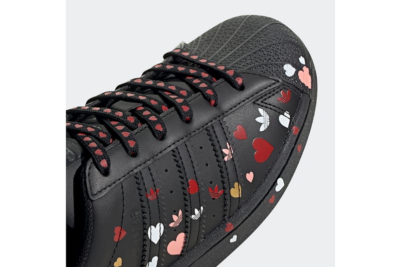 Adidas superstar discount valentine's day 2020