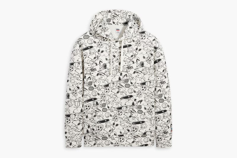 Levi's snoopy online hoodie