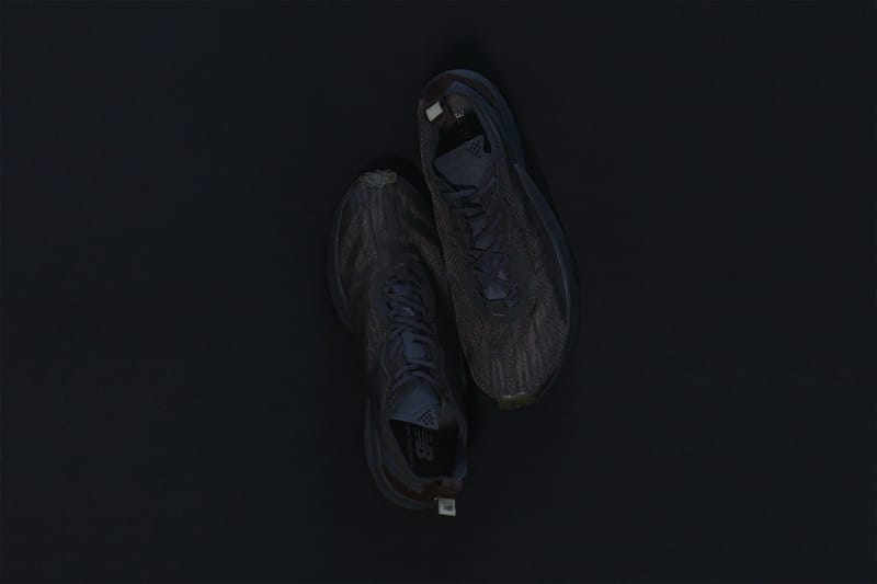 シューズ AURALEE New Balance FuelCell Speedrift New Balance AURALEE x New Balance FuelCell Speedrift Sneakers