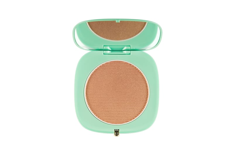 Marc Jacobs Beauty チェリーコレクション ハイライター Marc Jacobs to Drop Cherry Makeup Collection | Hypebae