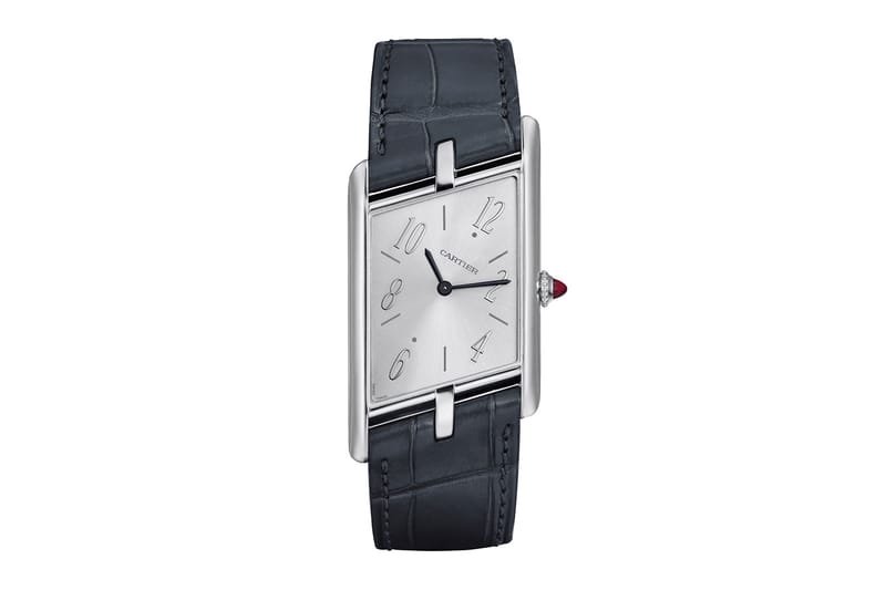 Cartier tank 2024 asymetrique 2021