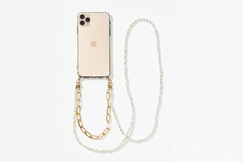 14 Best Crossbody Phone Cases to Shop in 2021 Hypebae