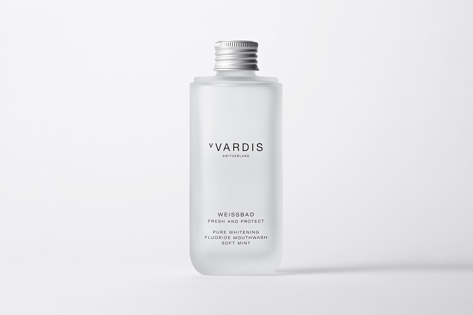 Editor Review of vVardis Teeth Whitening Products HYPEBAE