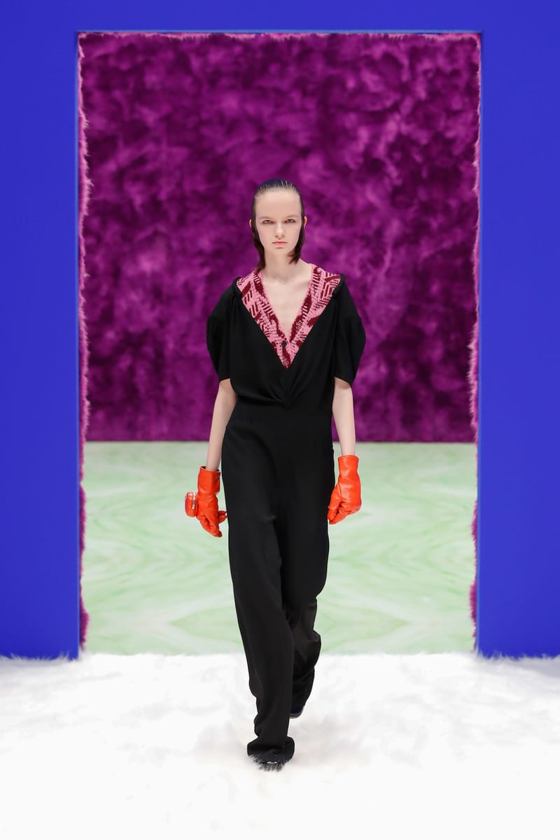 ろ*あ様 PRADA ラフ期　フレアスラックス Prada Fall/Winter 2021 Womenswear Collection | Hypebae