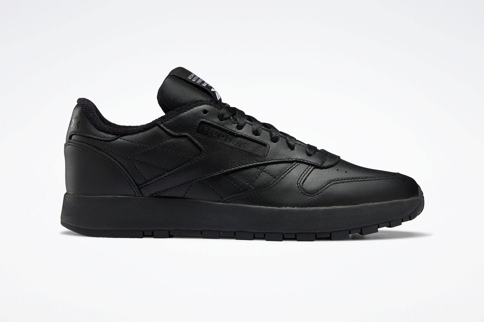 tabi reebok classic
