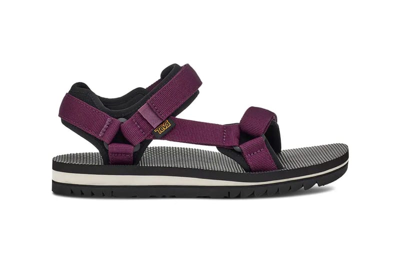 The Best Women's Hiking Shoes and Boots of 2021 Hypebae