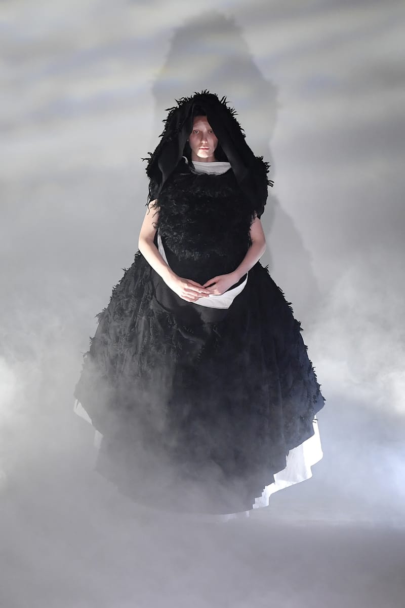 COMME des GARÇONS FW21 Collection Runway | Hypebae