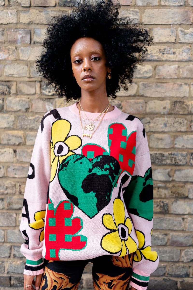 PAM PERKS AND MINI 総柄トップス　AW25 P.A.M. SS21 