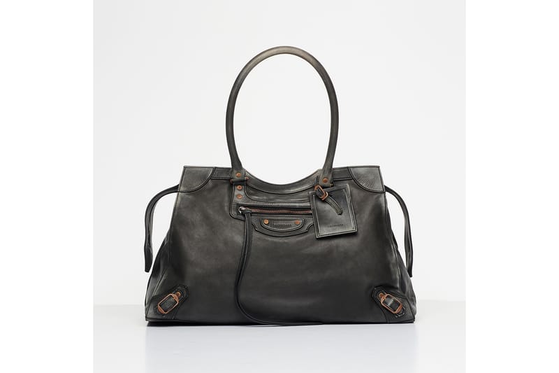 バッグ BALENCIAGA NEO CLASSIC LARGE HANDBAG Balenciaga Neo Classic Large: unboxing/review/what fits - YouTube