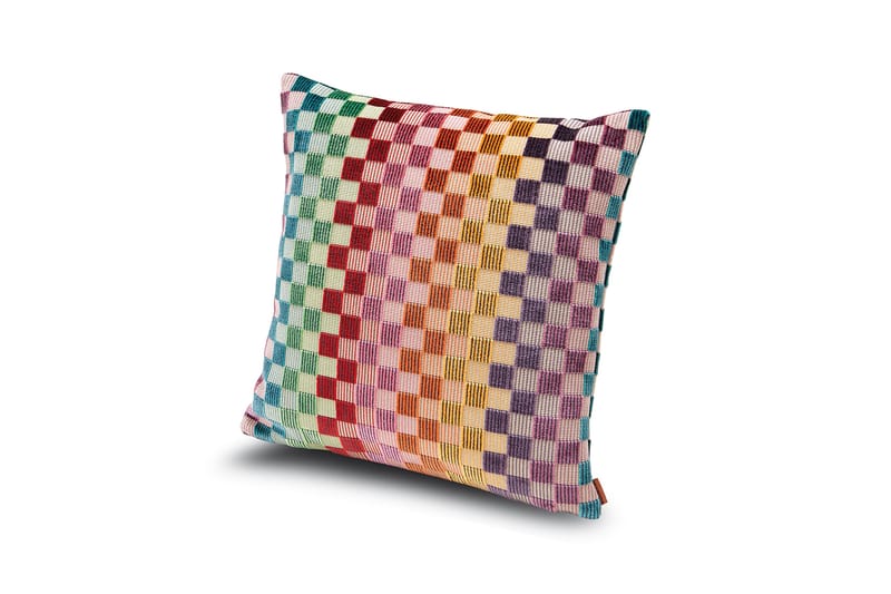 Statement sales throw pillows