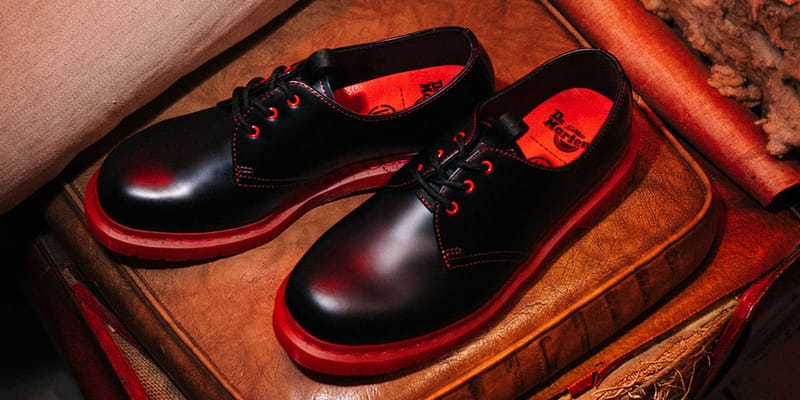 clot-dr-martens-1461-derby-